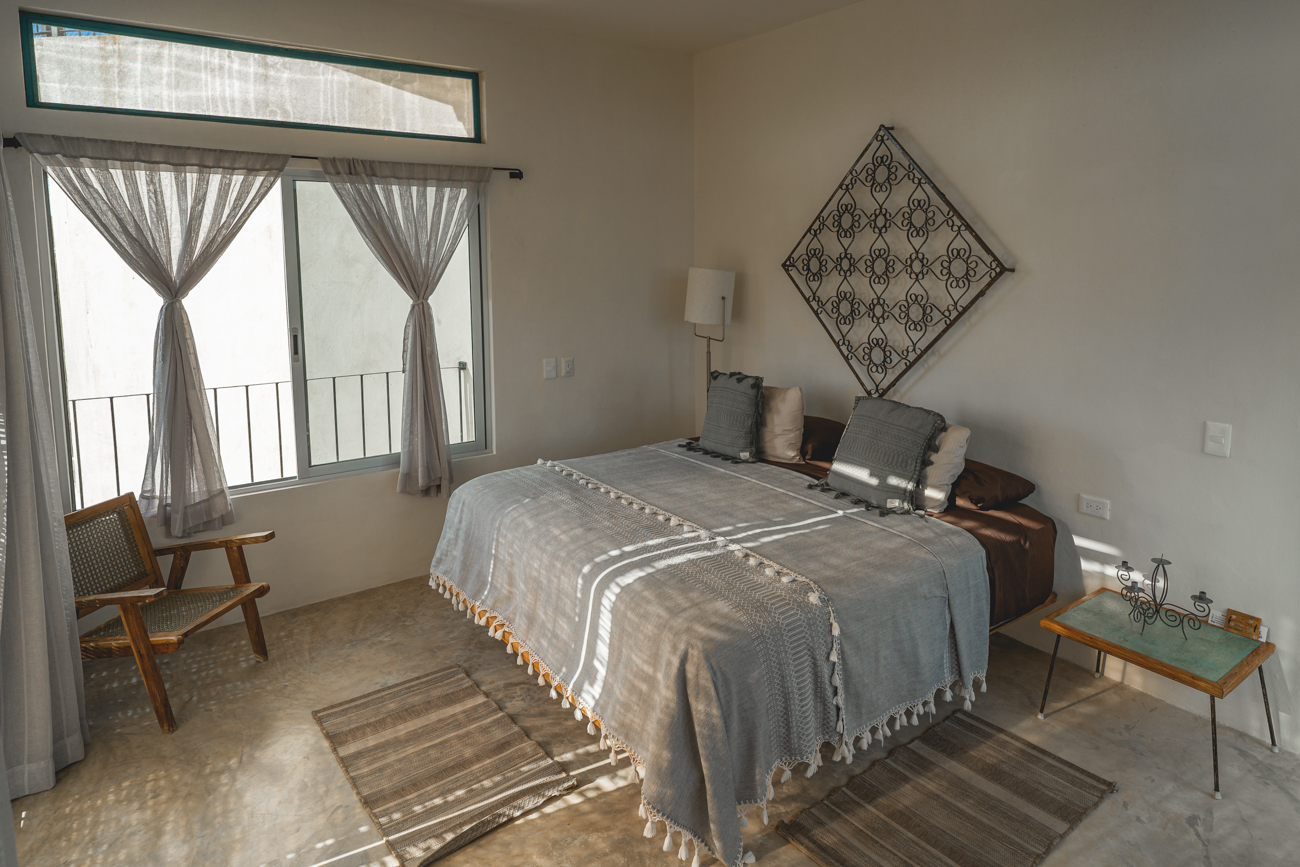 THE SUITE